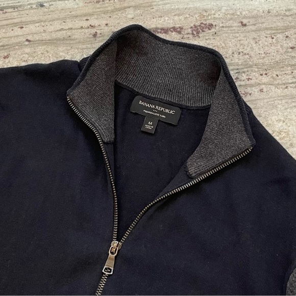 Banana Republic zip front sweater size Med - Picture 2 of 7